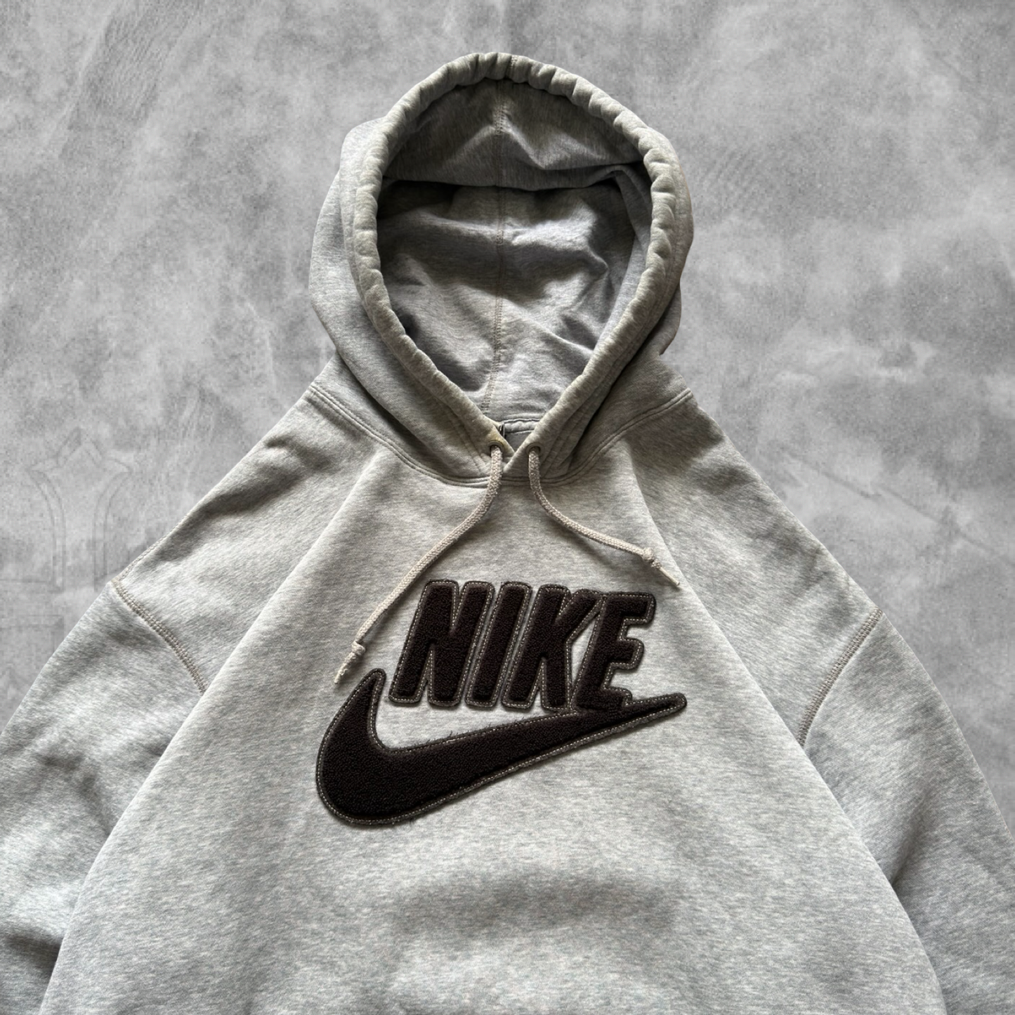 Gray Nike Essential Hoodie 2000s (XL)
