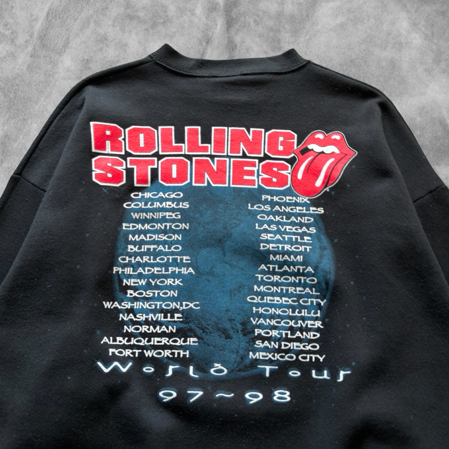 Black Rolling Stones World Tour  Sweatshirt 1997 (XL)