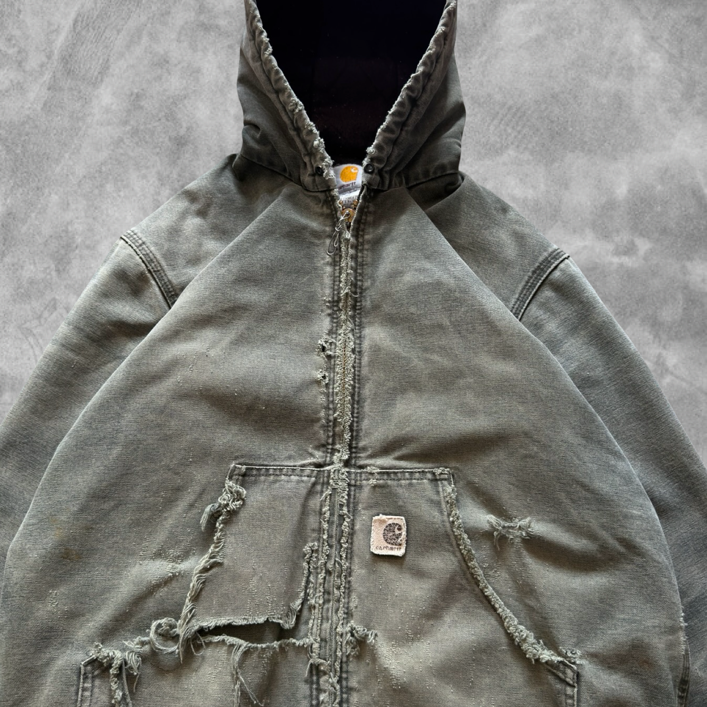 Faded Distressed Moss Green Carhartt Hooded Jacket 2000s (S)