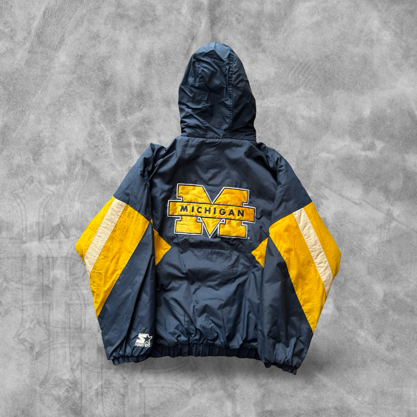 Navy Blue Michigan Wolverines Starter Jacket 1990s (L)