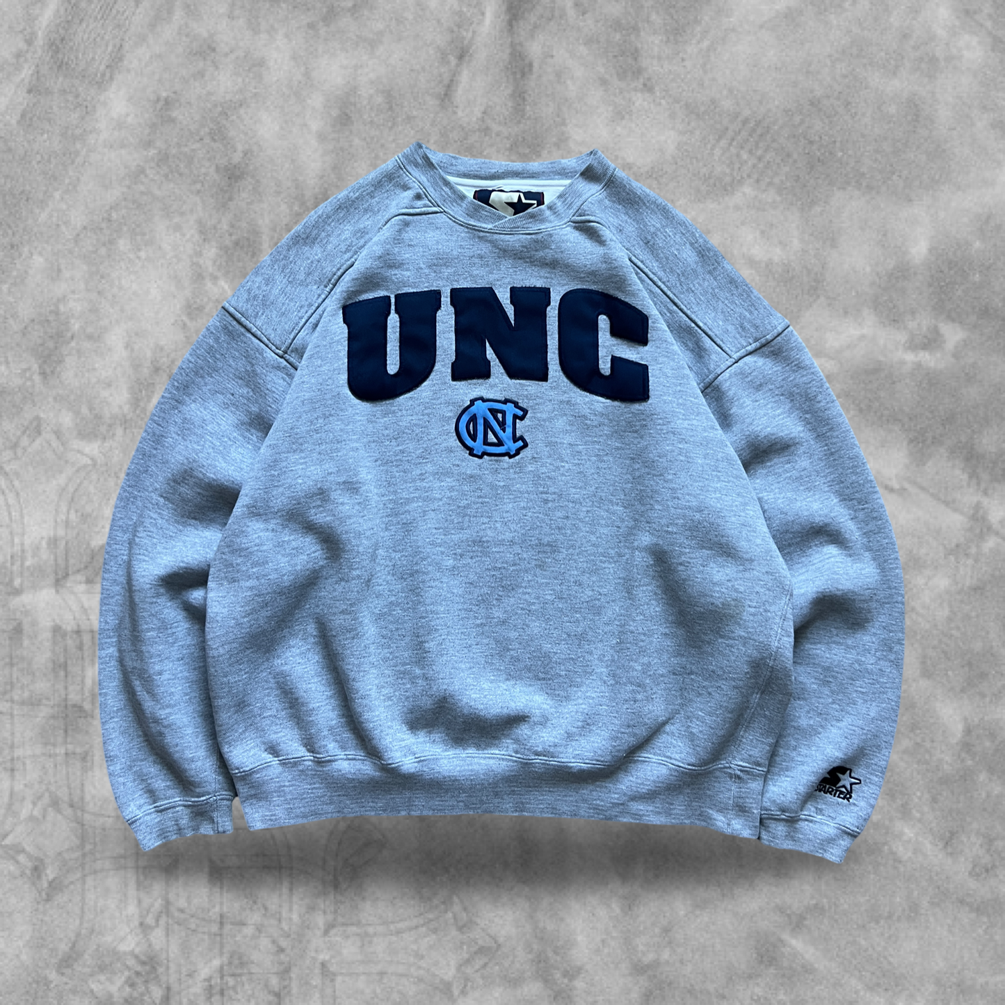 Stone Gray UNC Tar Heels Sweatshirt 1990s (L)