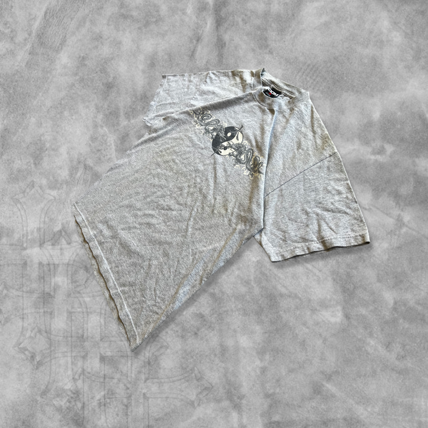 Grey Yin & Yang Dragon Shirt Y2K (L)