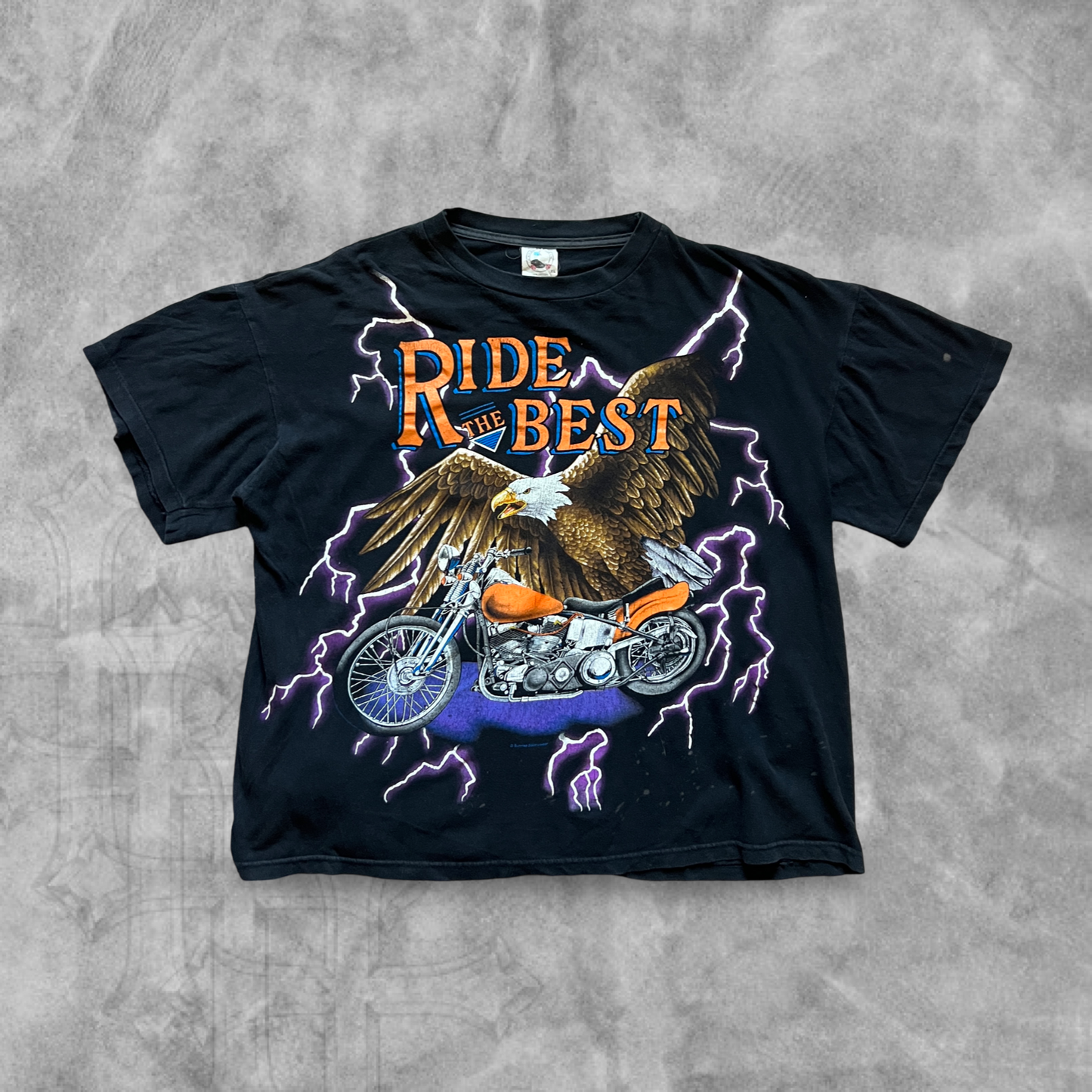 Black Purple Lighting Ride The Best American Thunder Shirt 1990s (M)