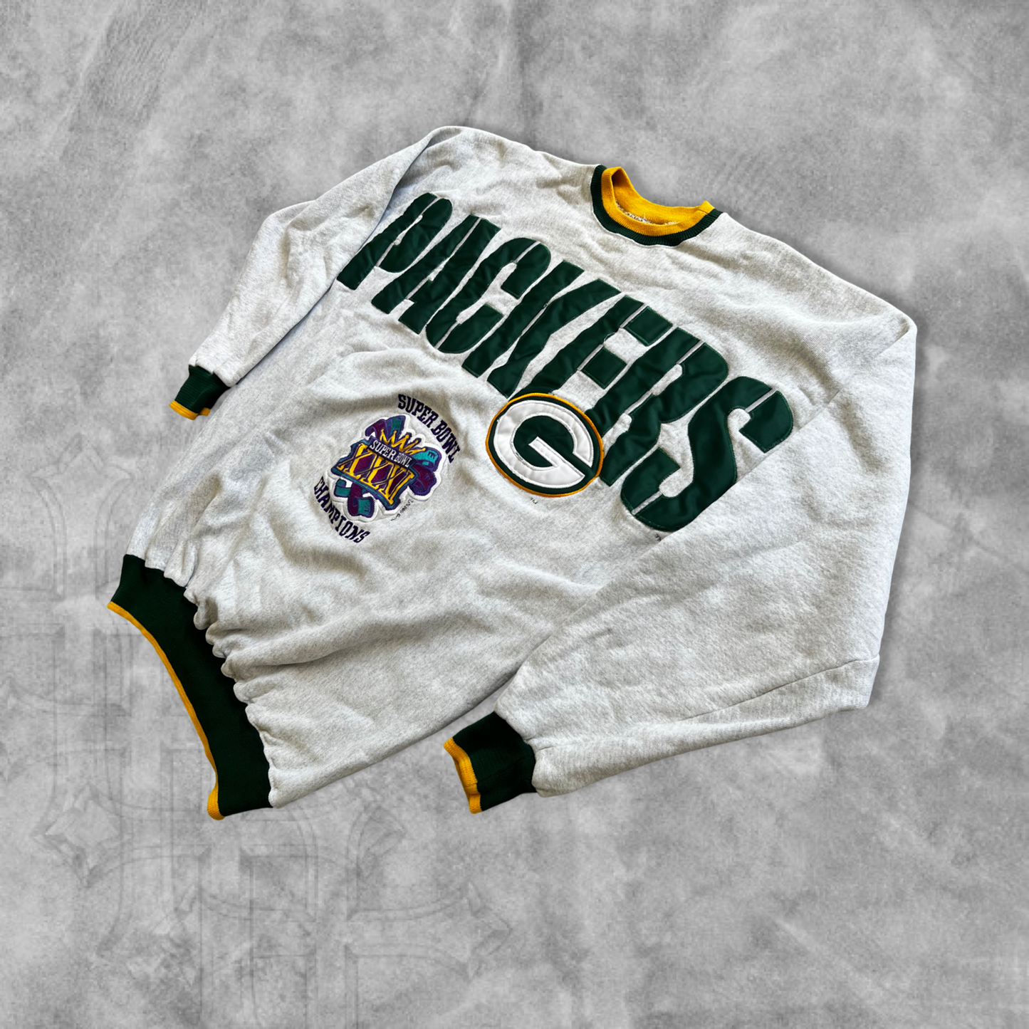 Grey Green Bay Packers Super Bowl Spell Out Sweatshirt 1996 (XL)