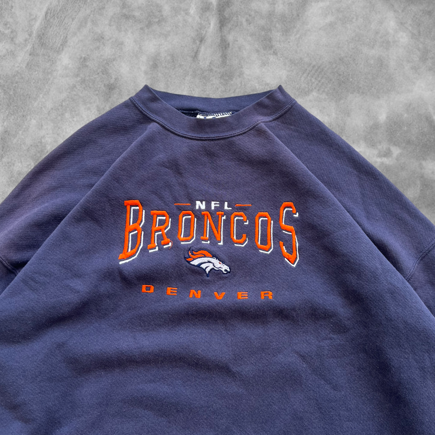 Navy Blue Denver Broncos Sweatshirt 1990s (XXL)