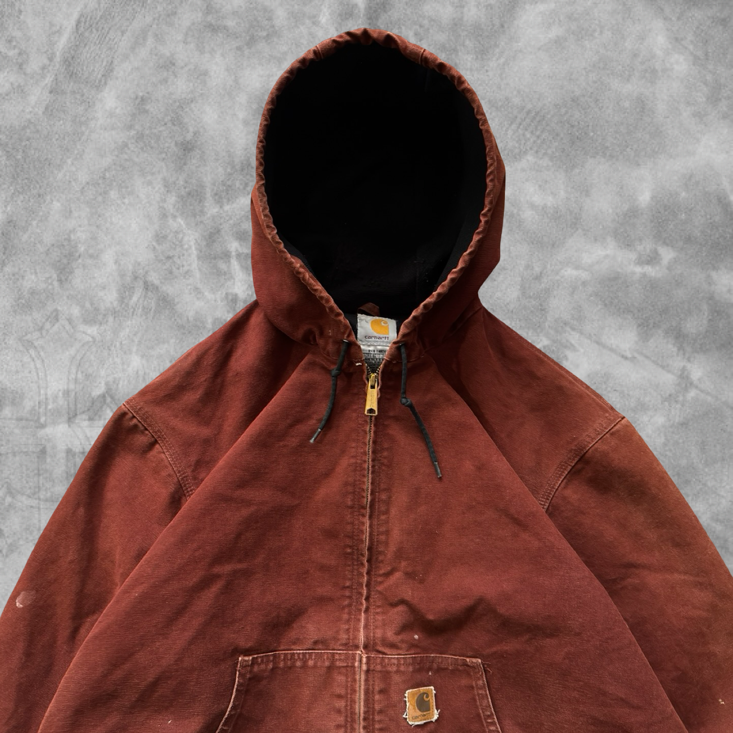 Rustic Red Carhartt Hooded Jacket  2000s (XL)