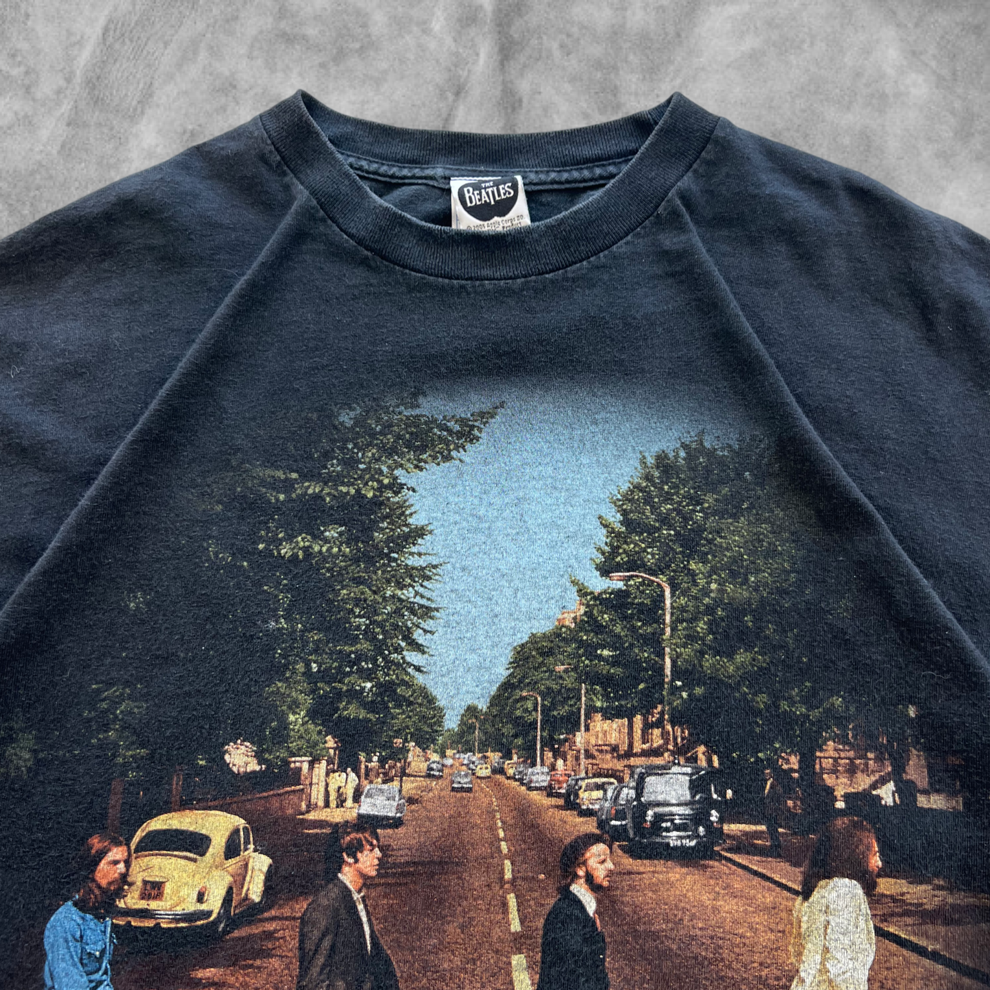 Faded Black Abbey Road The Beatles Shirt 2005 (XL)