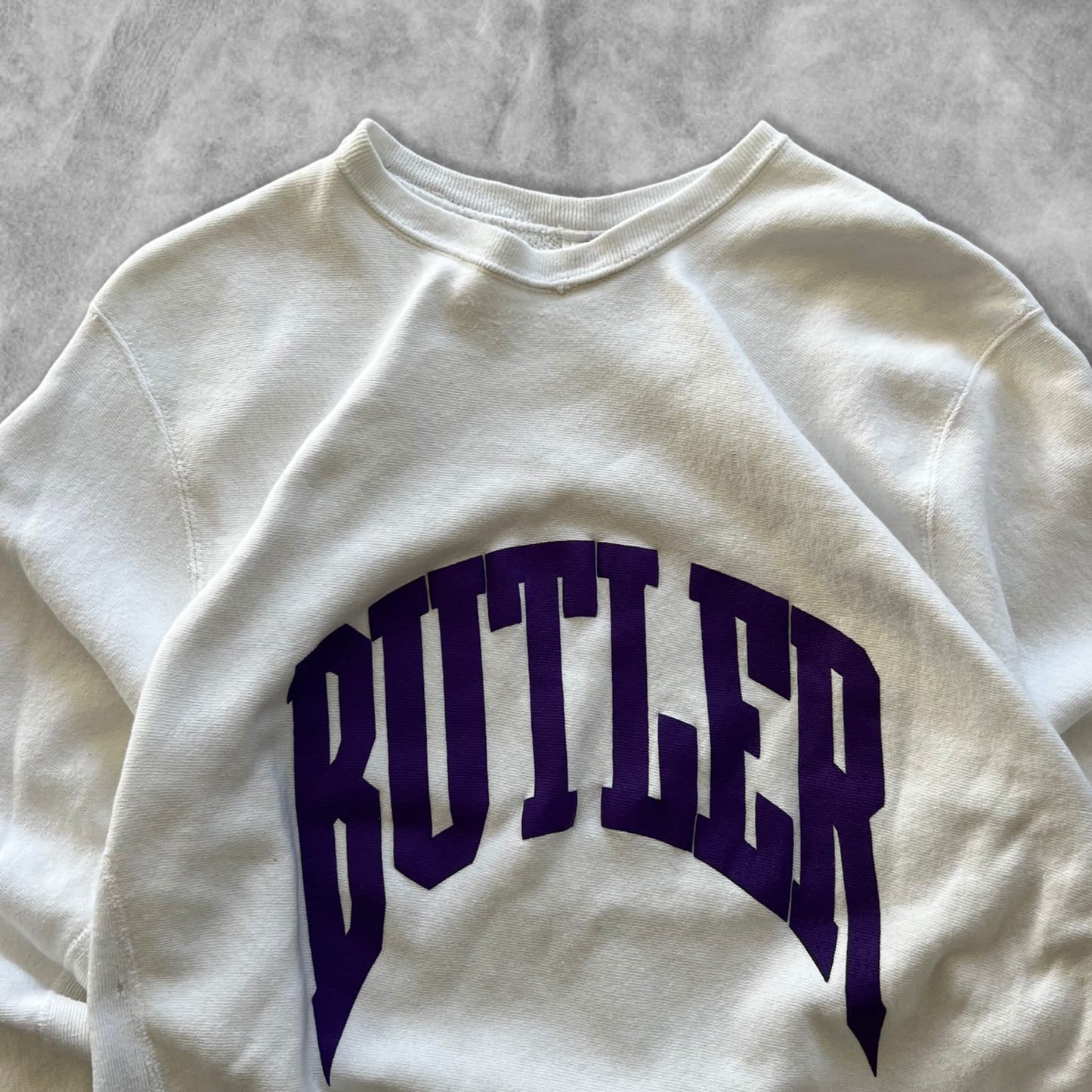 White Butler University Reverse Weave Sweatshirt 1980s (L)