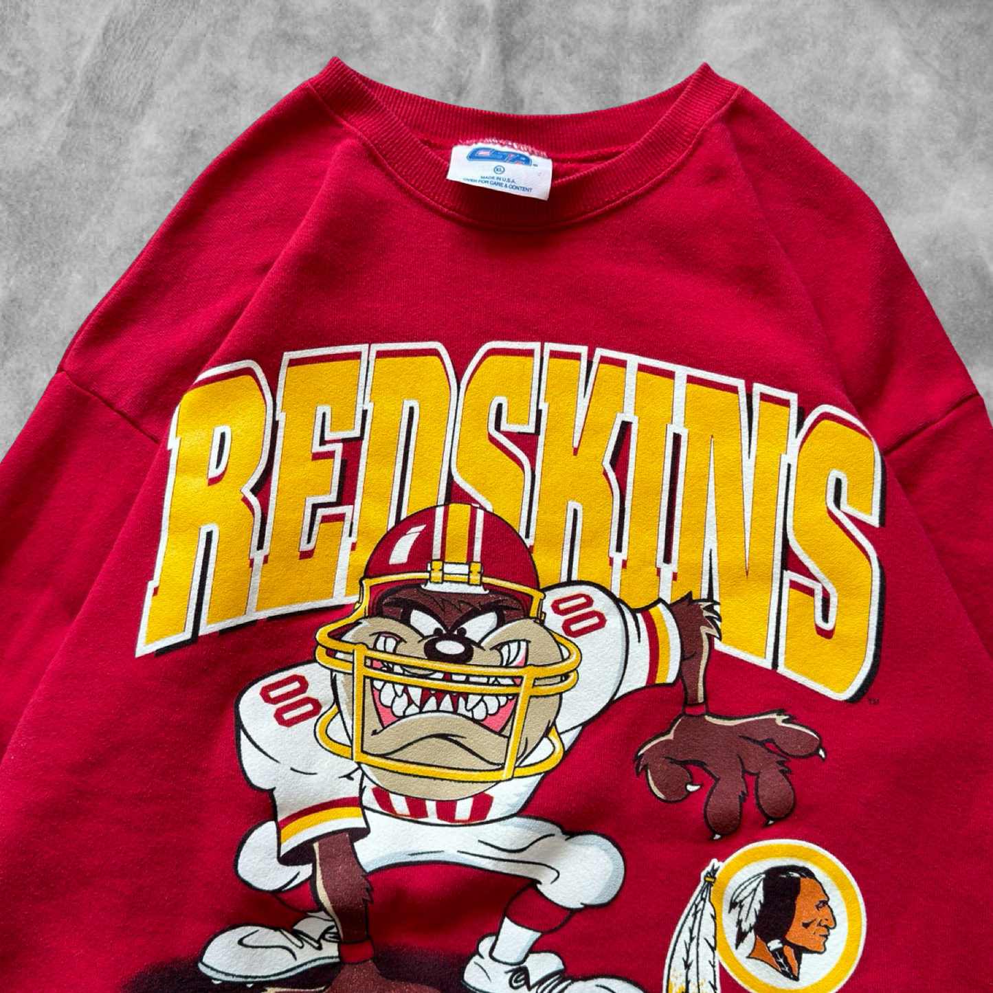 Red Washington Redskins Sweatshirt 1990s (L)