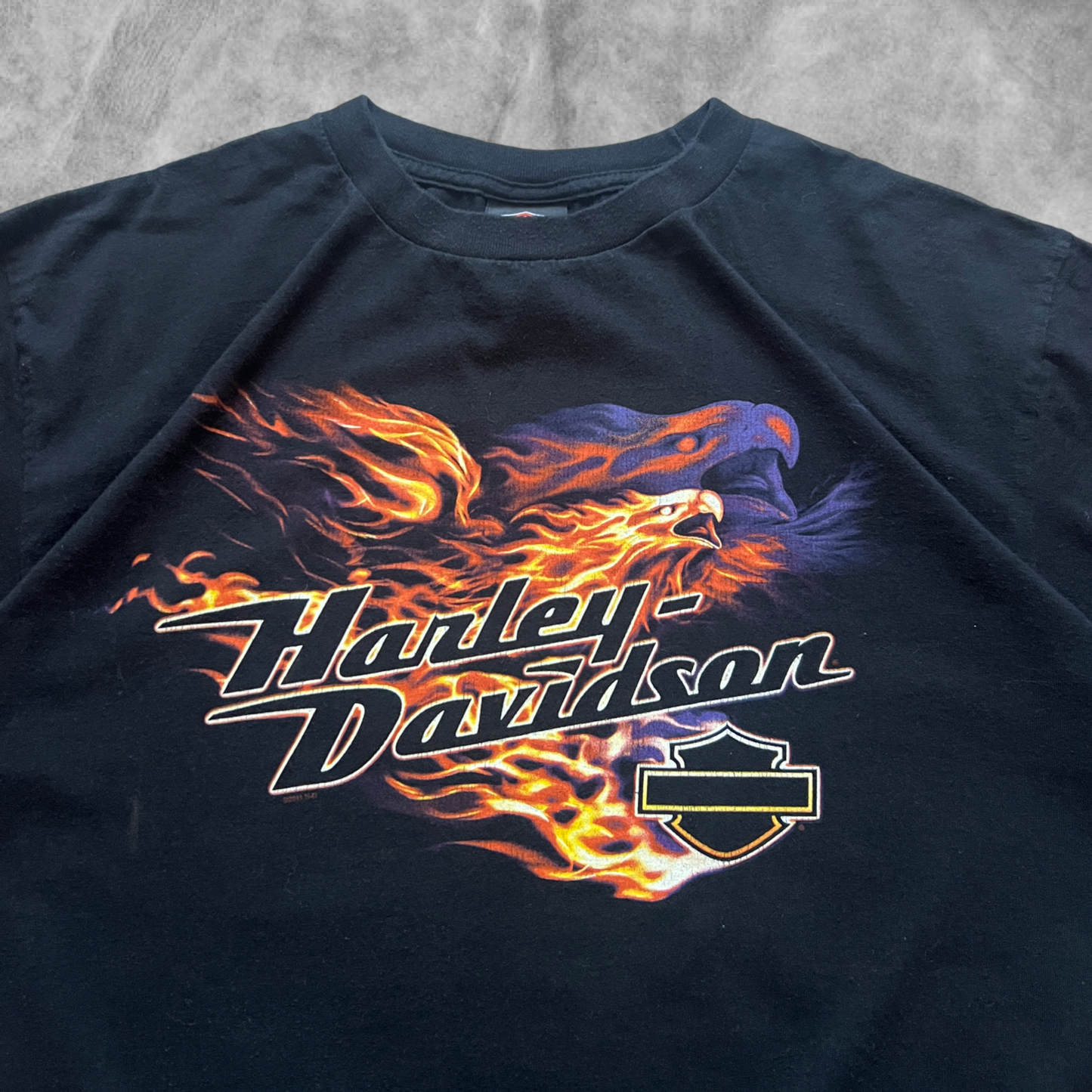 Black Harley Flame Eagle Shirt 2000s (L)