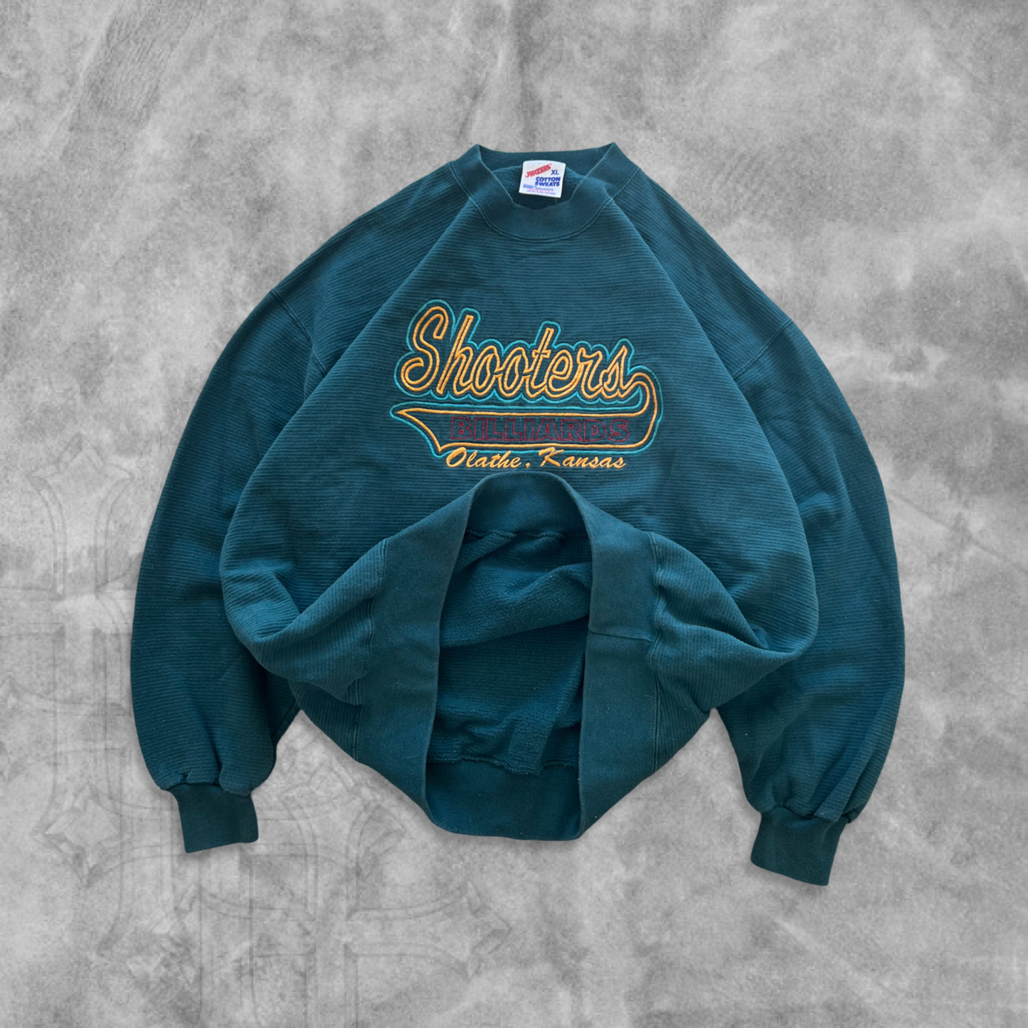 Aquaberry Shooters Billiards Sweatshirt 1990s (XL)