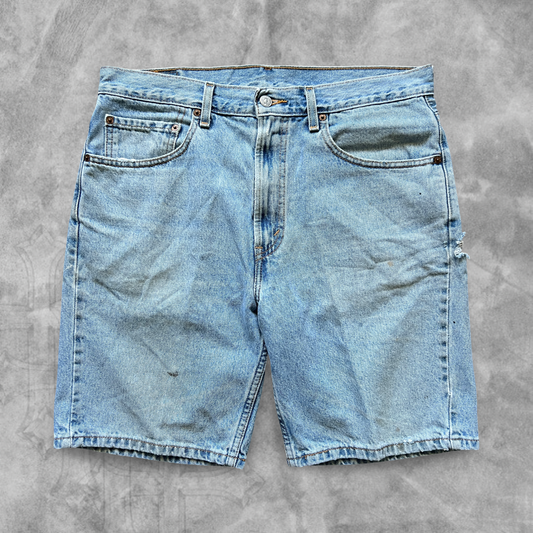 Faded Denim Levis 505 Shorts 2000s (34)
