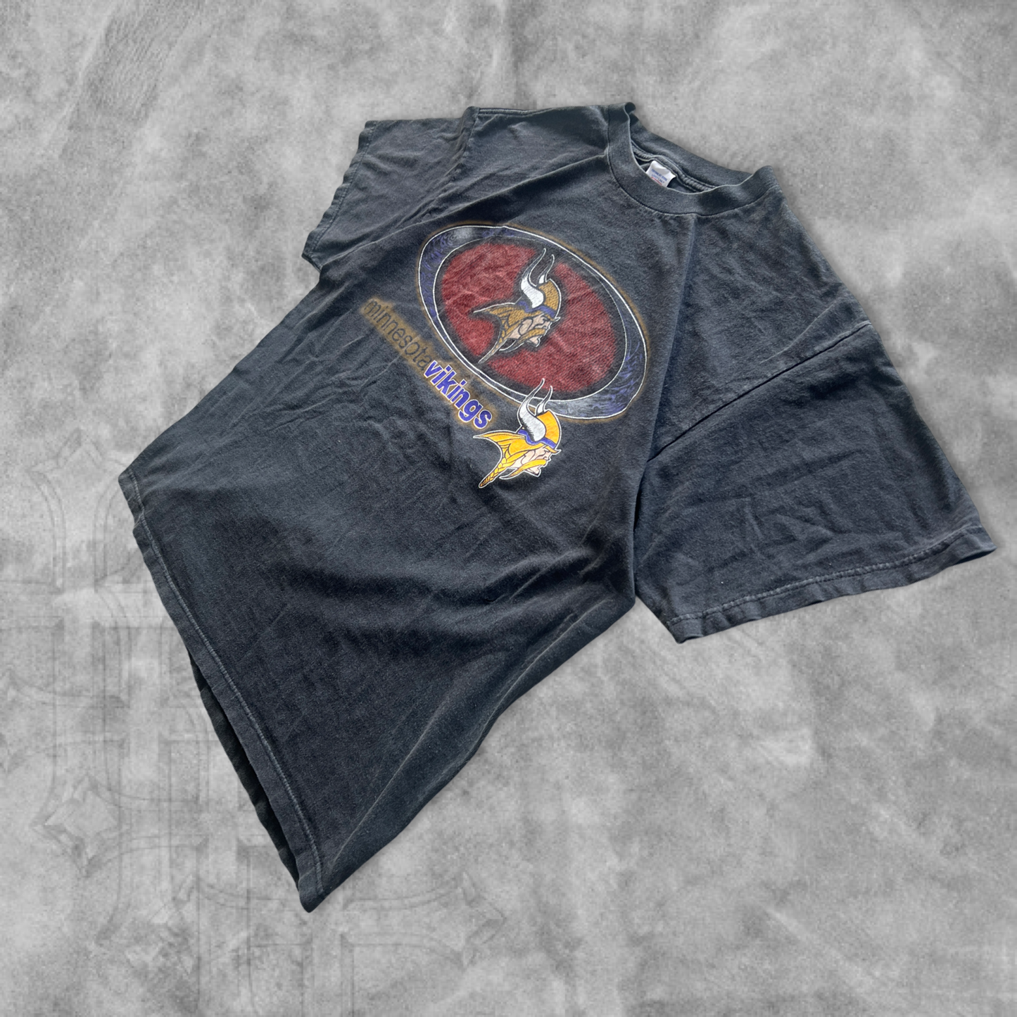 Faded Black Minnesota Vikings Shirt 1990’s (XL)
