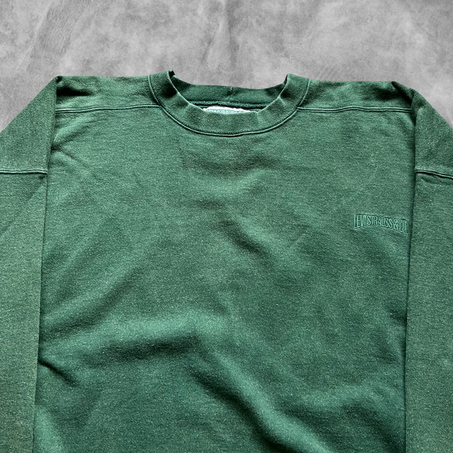 Forrest Green Levi’s Sweatshirt 1990s (XXL)