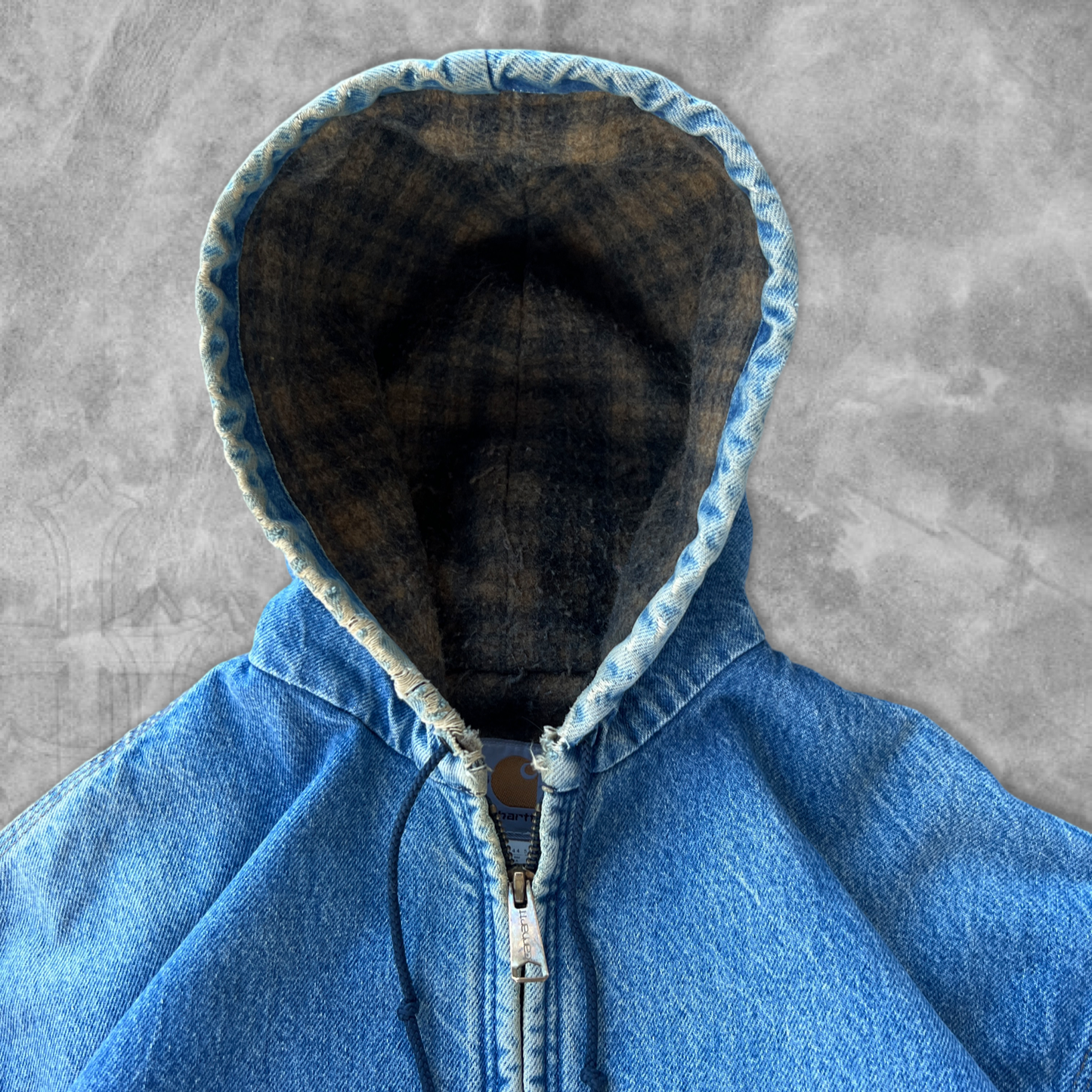 Faded Distressed Denim Carhartt Hooded Jacket 2002 (XL)