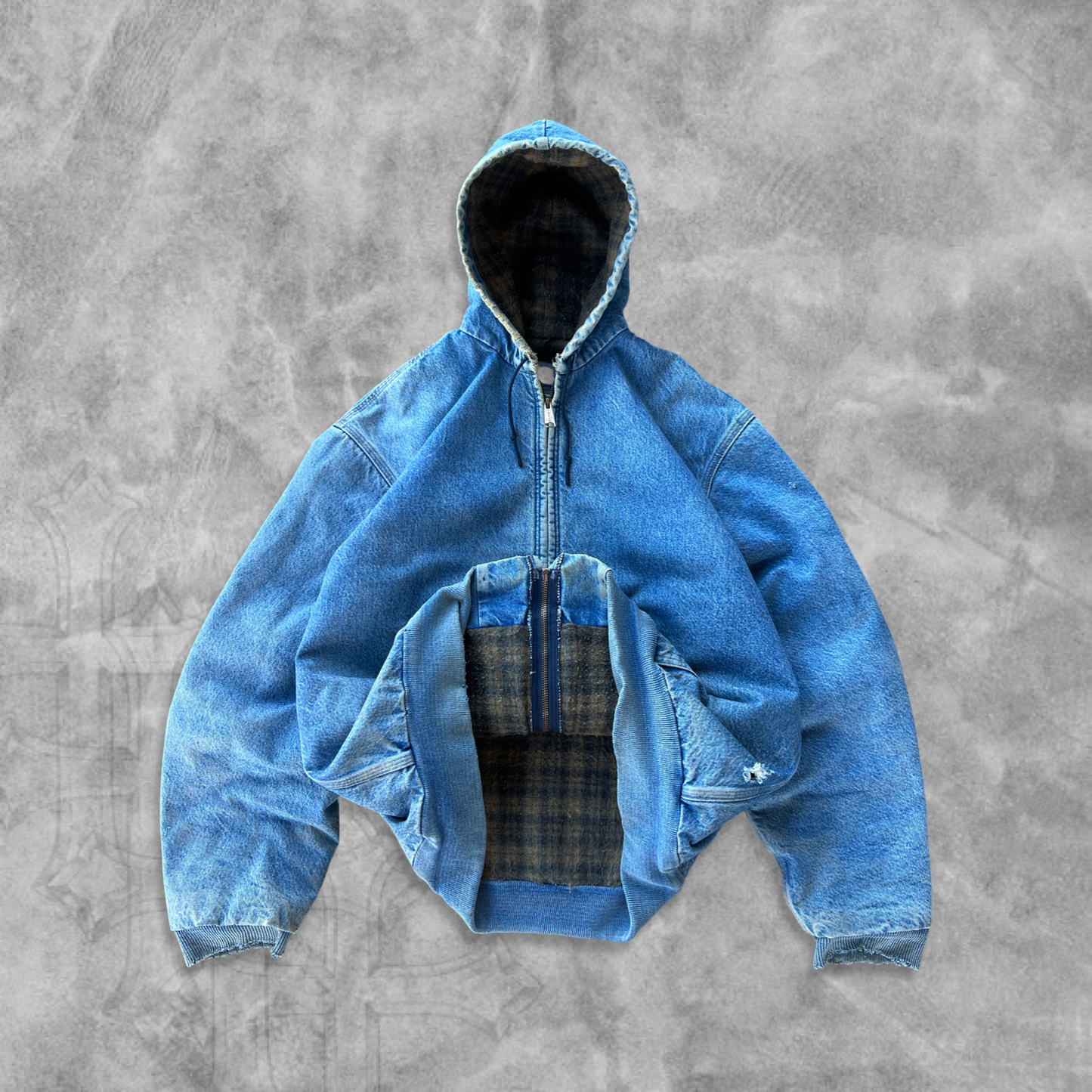 Faded Distressed Denim Carhartt Hooded Jacket 2002 (XL)