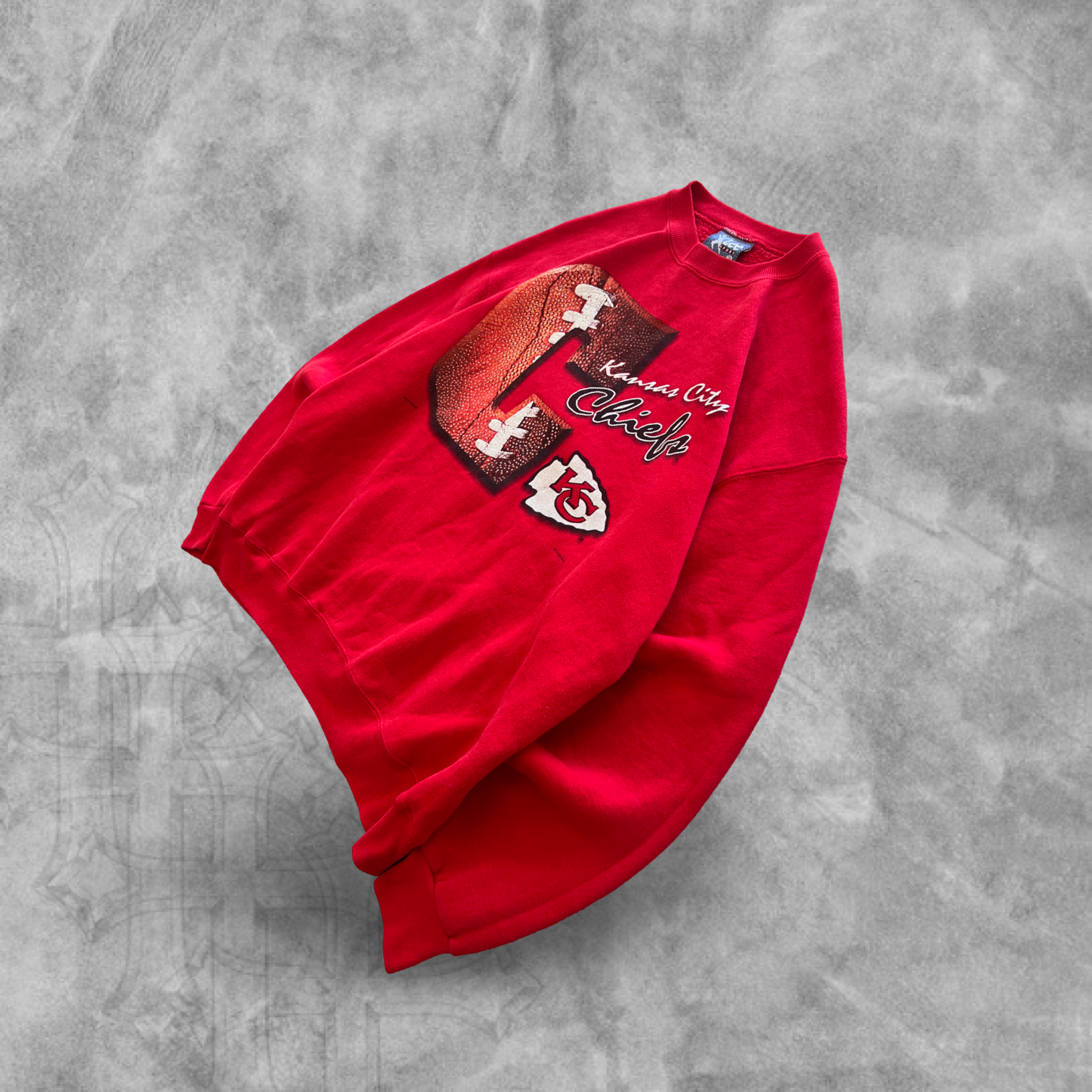 Cherry Red Kansas City Chiefs Sweatshirt 1990s (XL)
