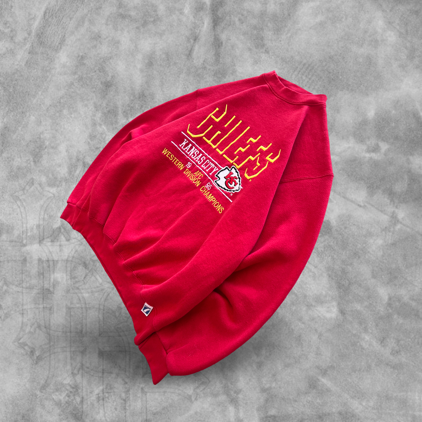 Cherry Red Kansas City Chiefs Sweatshirt 1990s (L)