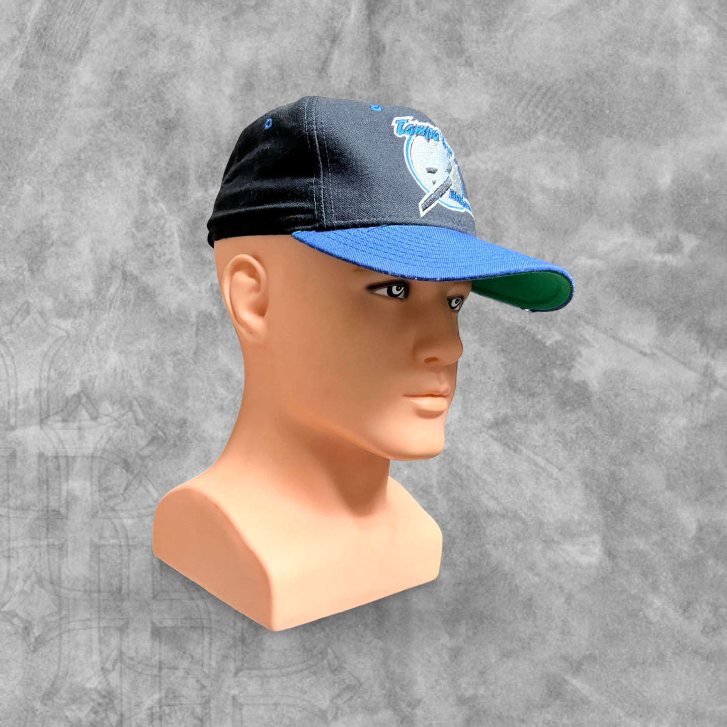Black Tampa Bay Lighting Fitted Hat 1990s