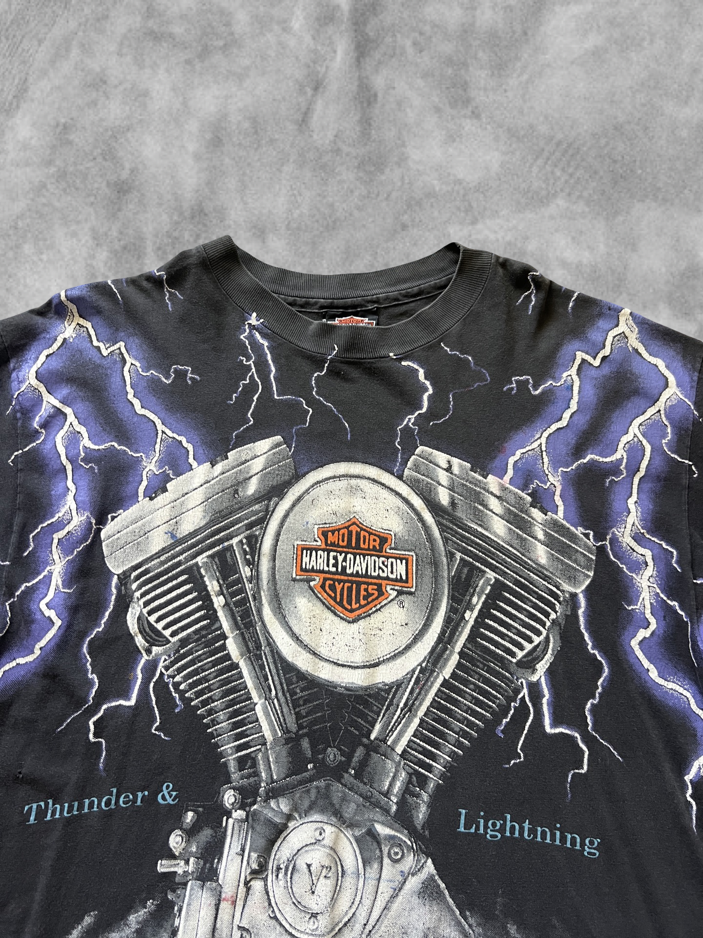 Faded Black Harley Davidson Thunder And Lightning Shirt 1990s (L)