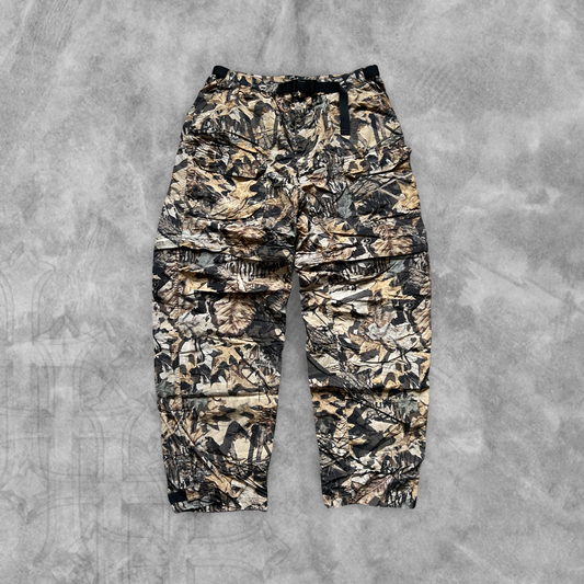 Realtree Camo Cargo Pants 2000s (36x34)