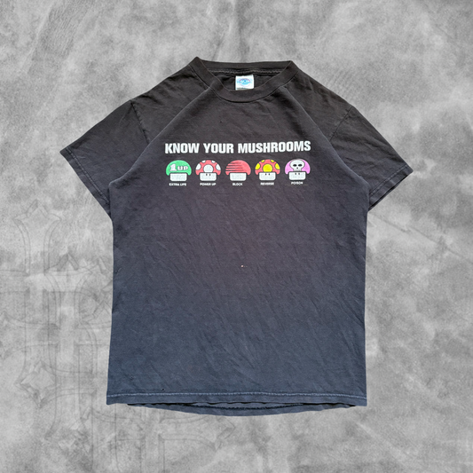 Faded Black Know Your Mushrooms Shirt 1990s (S)