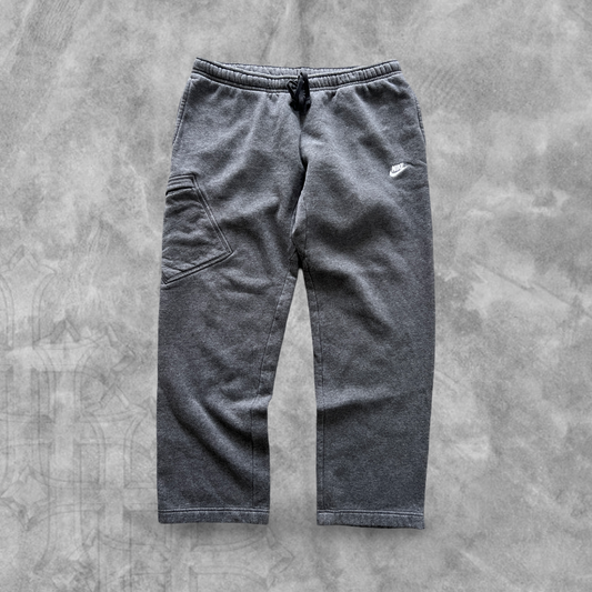 Charcoal Gray Nike Essential Sweatpants (XXL)