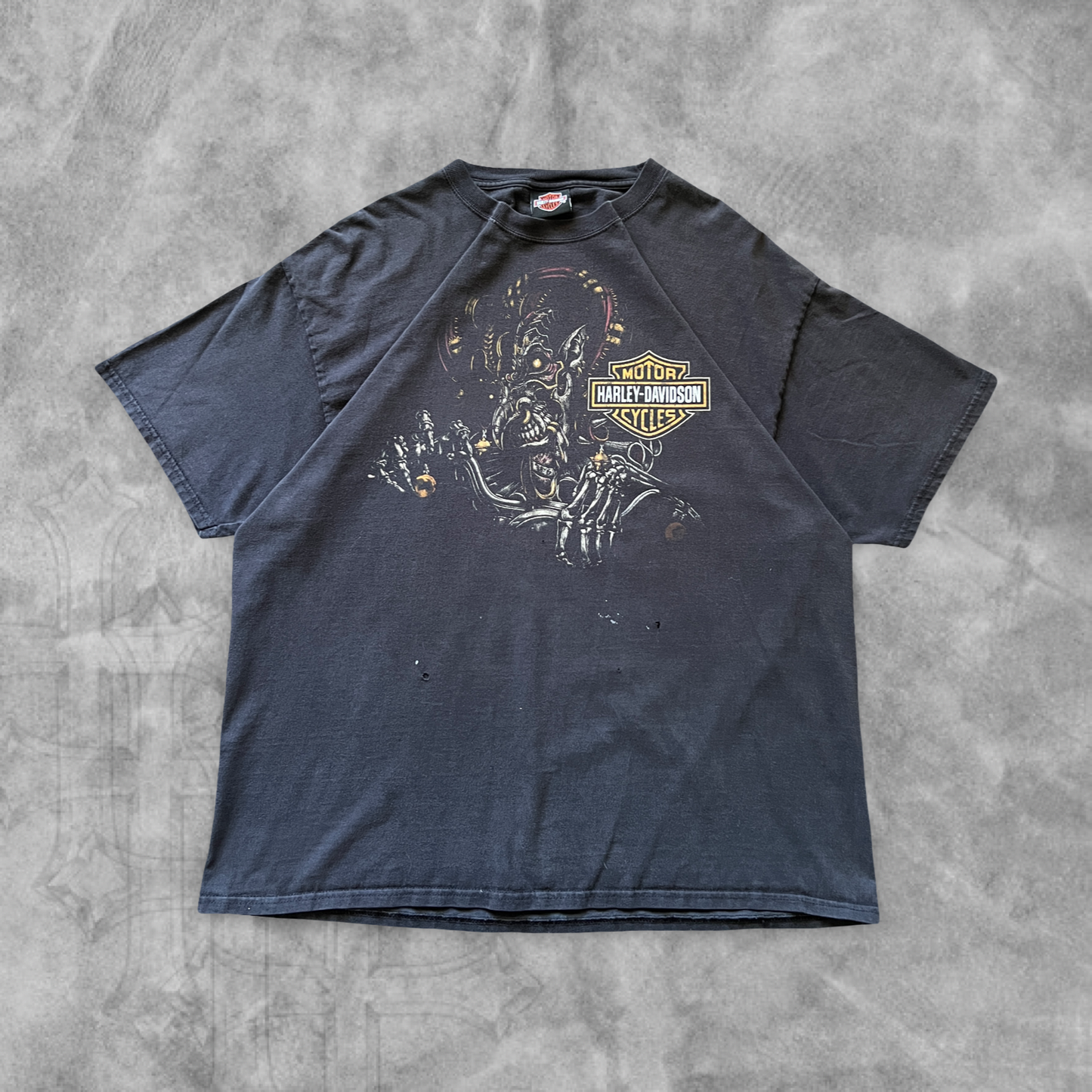Faded Black Machine Joker Harley Davidson Shirt 2000s (XL)