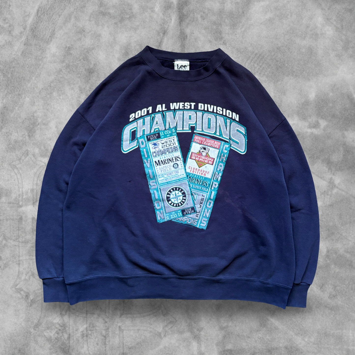 Navy Blue Seattle Mariners Sweatshirt 2001 (XL)