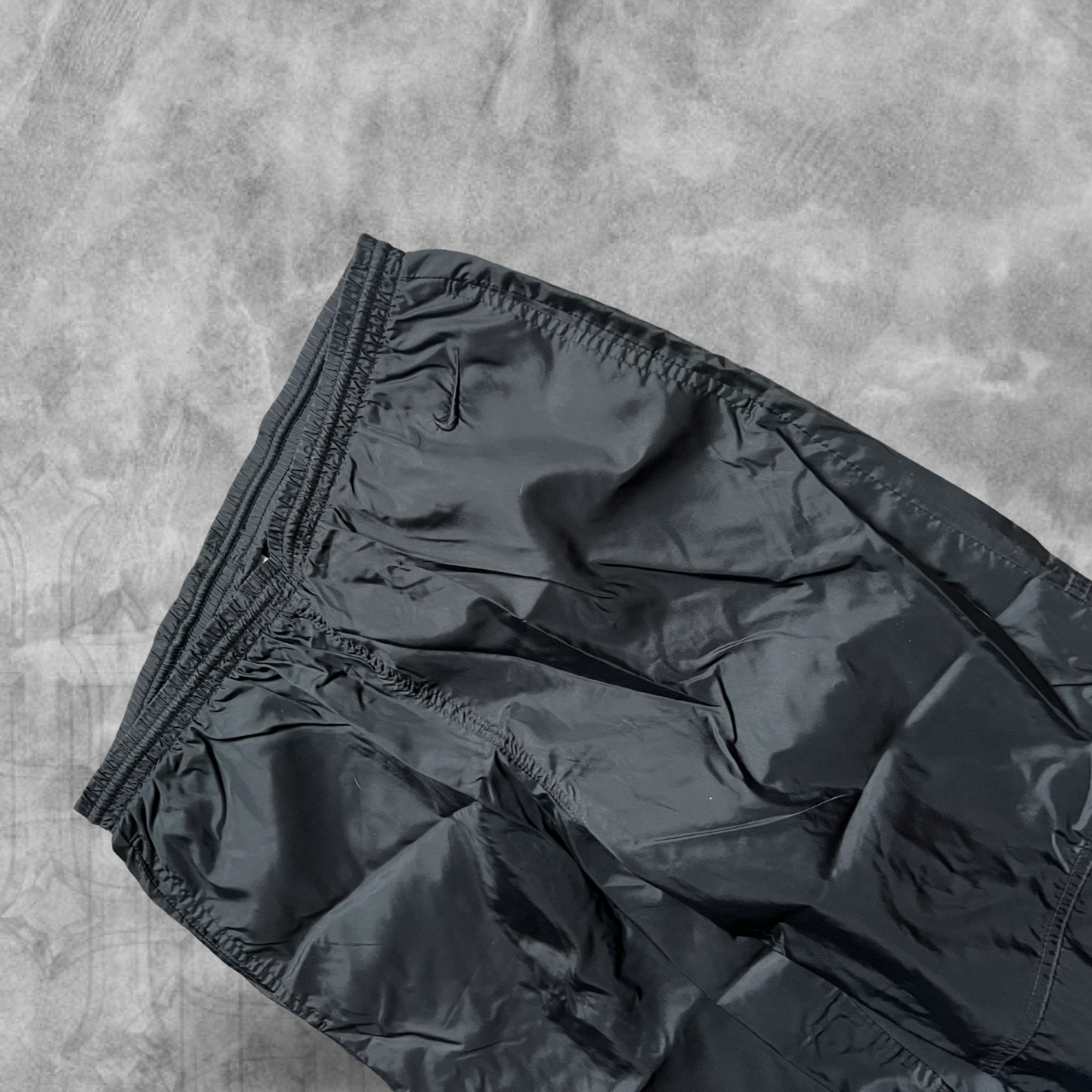 Black Nike Track Pants 1990s (L)