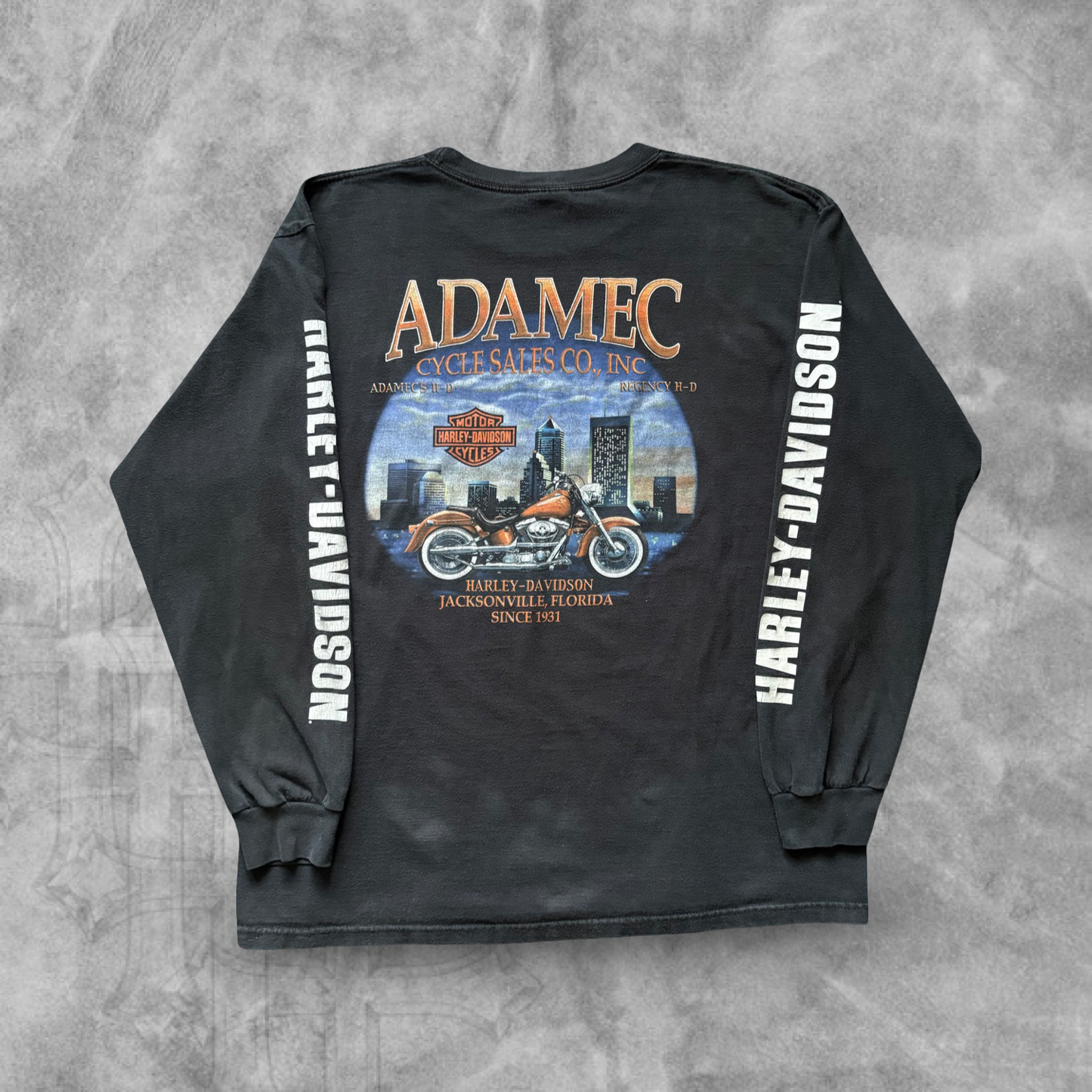 Black Harley Davison Long Sleeve Shirt 2000s (XL)