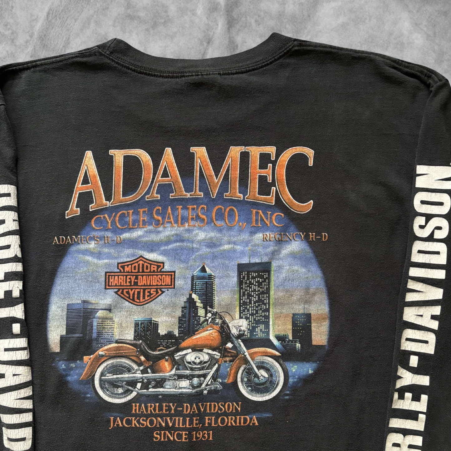 Black Harley Davison Long Sleeve Shirt 2000s (XL)